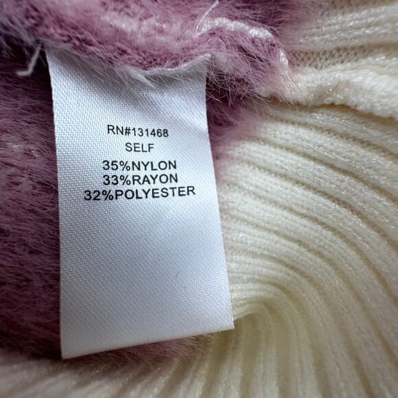 Fate V-Neck Super Soft Textured Pink Cream Pullover Sweater Women's Size Medium - Picture 5 of 6